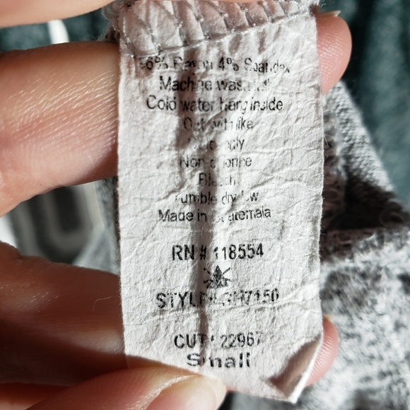 Shine Lightweight Love Hoodie D28 - Picture 4 of 5